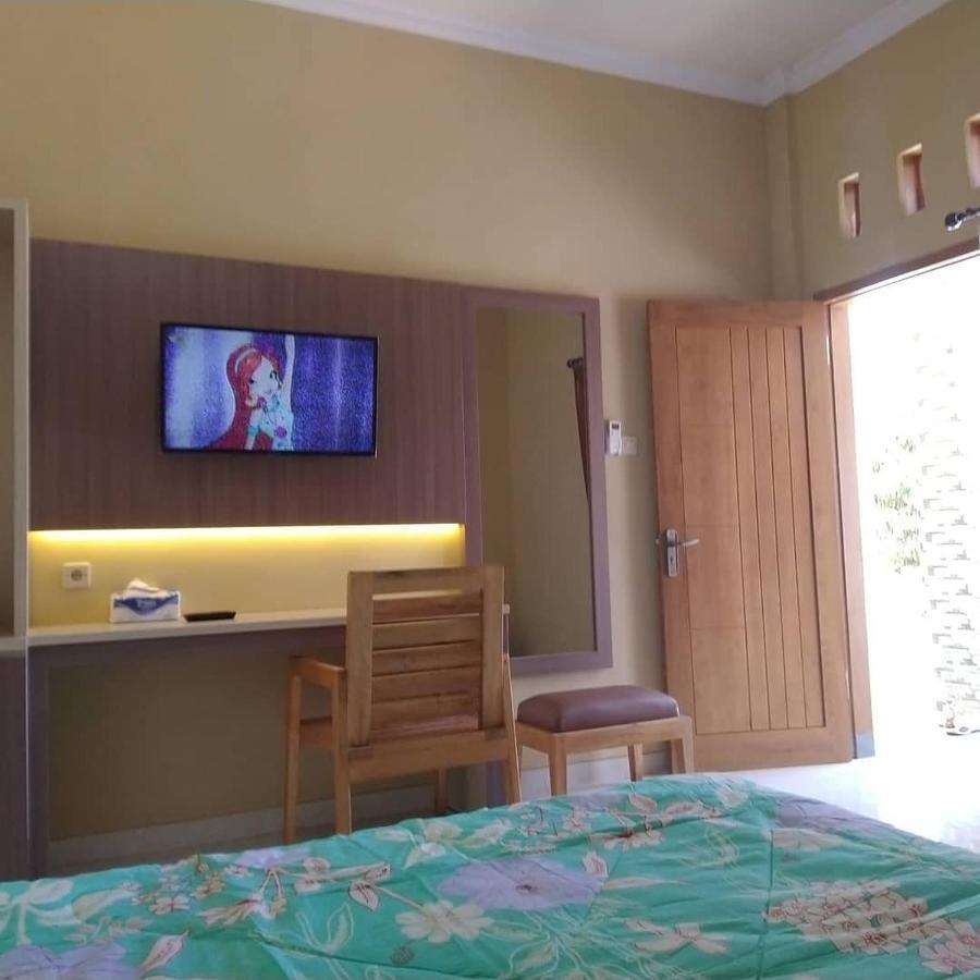 R3 Brawijaya Homestay Banyuwangi  Exterior photo